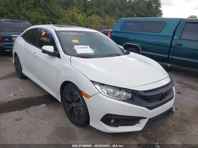 Honda Civic Hatchback Ex 2017 SHHFK7H5XHU210226 Image 1
