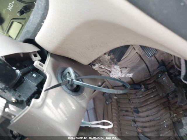 2000 HONDA ACCORD SDN SE VIN: 1HGCG5671YA075629