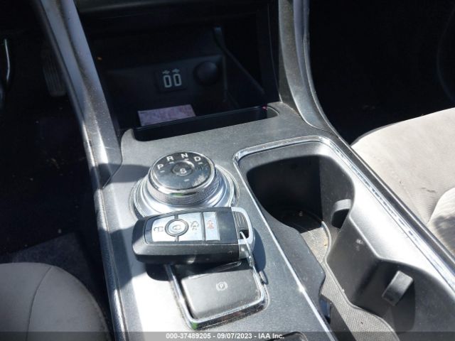 3FA6P0HD0KR134481 Ford FUSION SE
