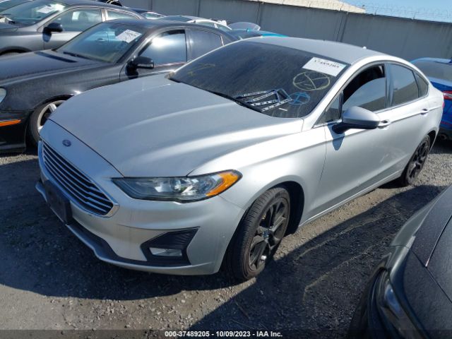 3FA6P0HD0KR134481 Ford FUSION SE
