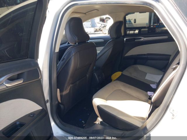 3FA6P0HD0KR134481 Ford FUSION SE