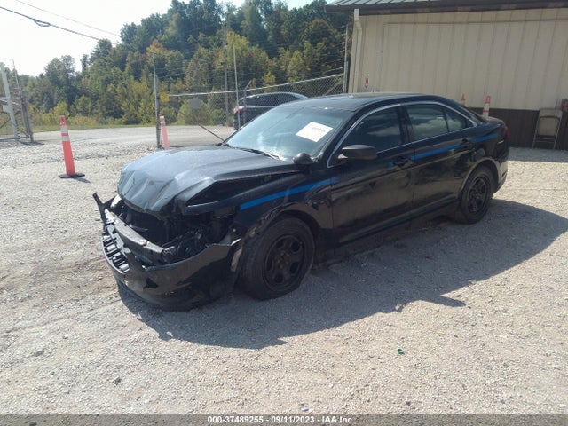 Ford Police Interceptor 2015 1FAHP2MK6FG126309 Image 2
