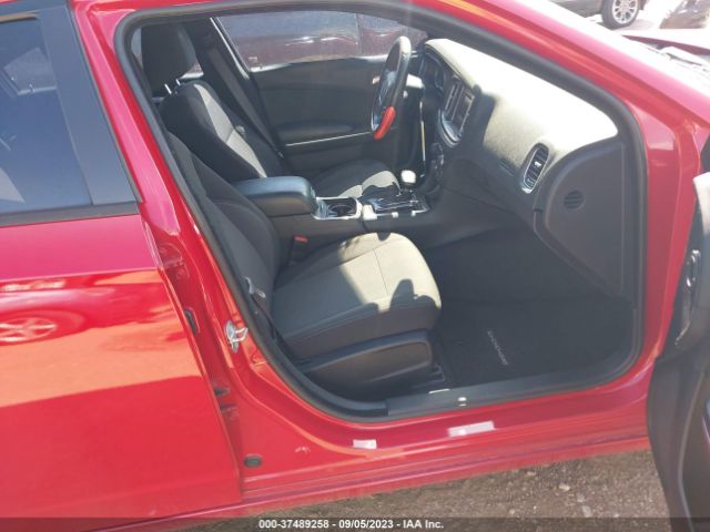 2C3CDXBG5FH881100 Dodge Charger Se