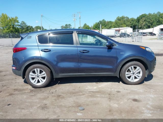 KNDPMCAC8H7221295 KIA Sportage Lx