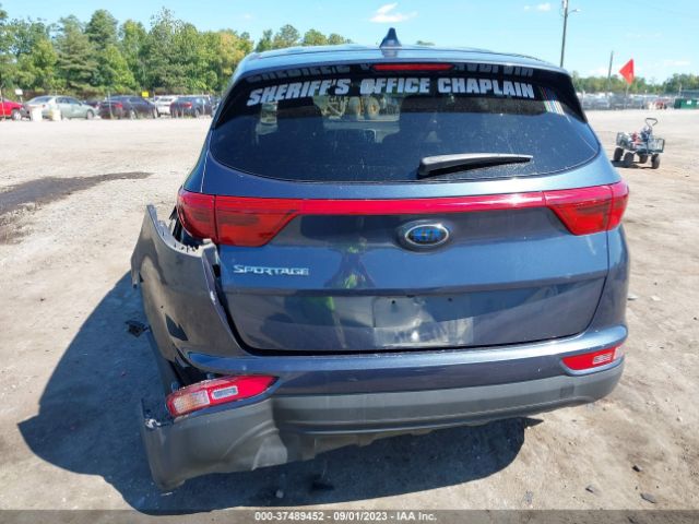 KNDPMCAC8H7221295 KIA Sportage Lx