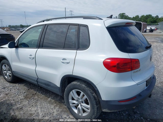 WVGAV7AX2HK001723 Volkswagen TIGUAN S