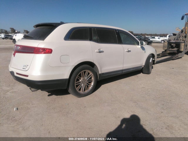 2013 LINCOLN MKT ECOBOOST VIN: 2LMHJ5ATXDBL50536