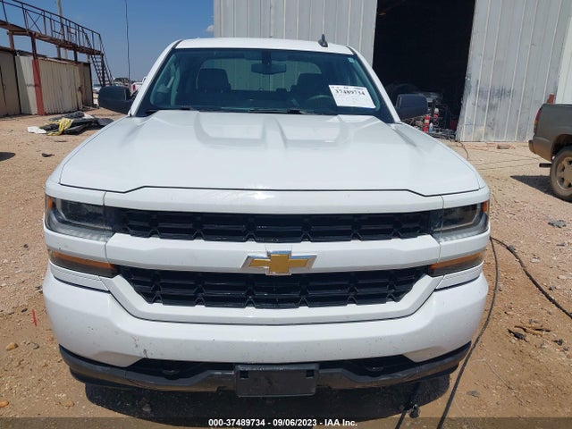 Chevrolet Silverado 1500 Custom 2018 3GCPCPEC0JG201928 Image 12