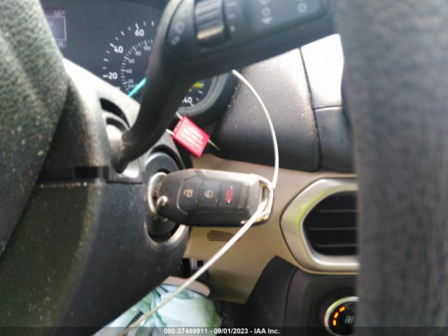 MAJ3P1RE9JC174586 Ford ECOSPORT S