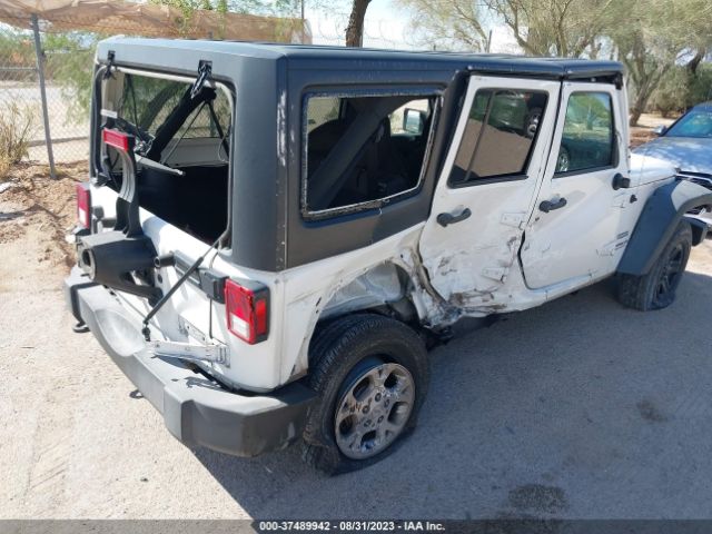 1C4BJWDG1GL317262 Jeep Wrangler Unlimited Sport