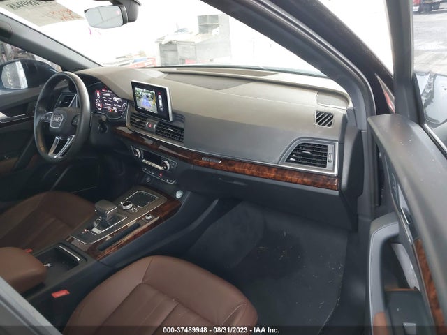 WA1BNAFY3J2038187 Audi Q5 Premium Plus