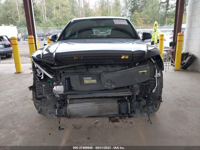 WA1BNAFY3J2038187 Audi Q5 Premium Plus