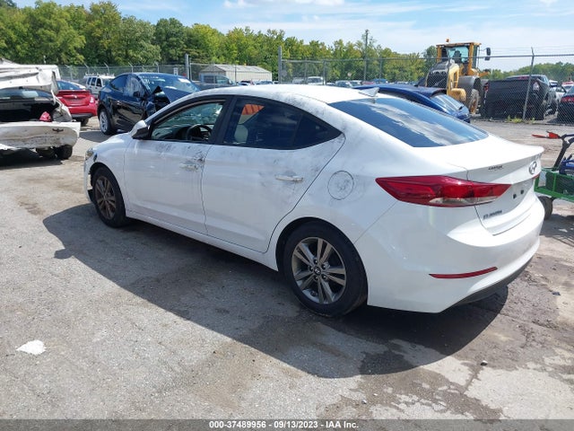2017 HYUNDAI ELANTRA SE VIN: 5NPD84LF5HH159354