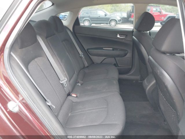 5XXGT4L38KG278472 KIA Optima Lx
