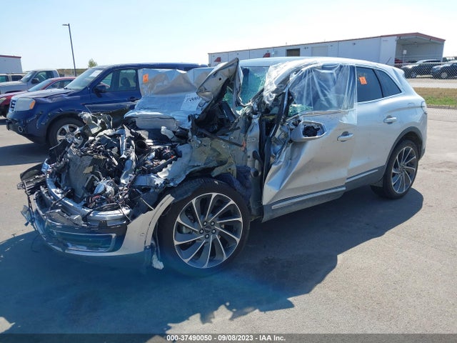 Lincoln Nautilus Reserve 2019 2LMPJ8LP5KBL67500 Image 2