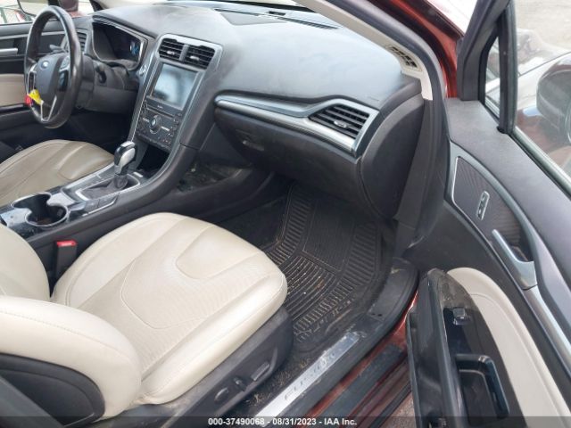 3FA6P0SU8GR132249 Ford Fusion Energi Titanium