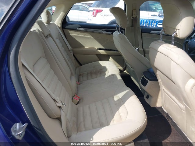 1FA6P0H79E5389129 Ford FUSION SE