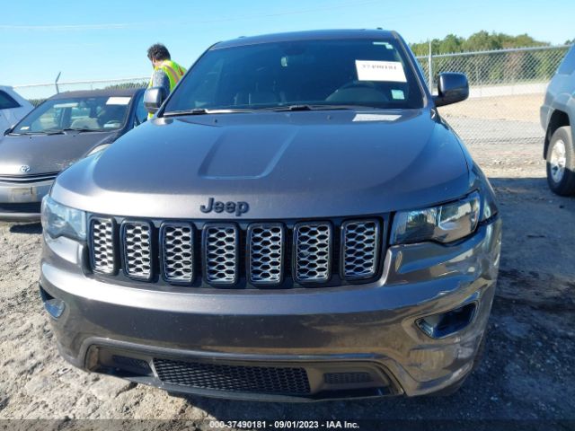 1C4RJFAG6JC469029 Jeep Grand Cherokee Altitude