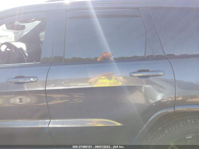 1C4RJFAG6JC469029 Jeep Grand Cherokee Altitude