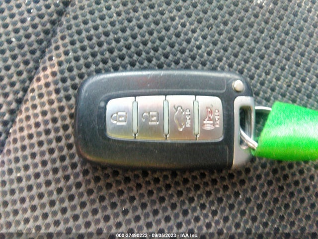 2011 HYUNDAI SONATA SE VIN: 5NPEC4AC4BH152043