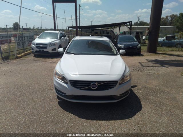 YV140MED1F1213749 Volvo V60 T5 Drive-e Platinum