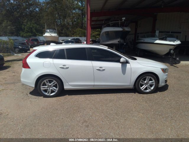 YV140MED1F1213749 Volvo V60 T5 Drive-e Platinum