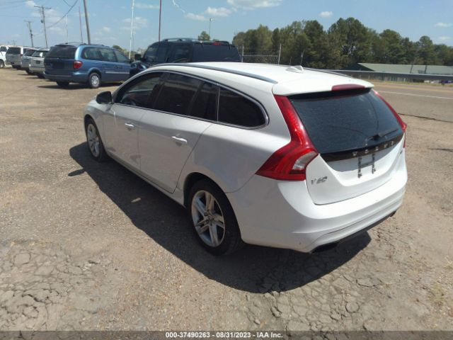 YV140MED1F1213749 Volvo V60 T5 Drive-e Platinum