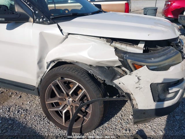 1FM5K8GT2GGC82122 Ford EXPLORER SPORT