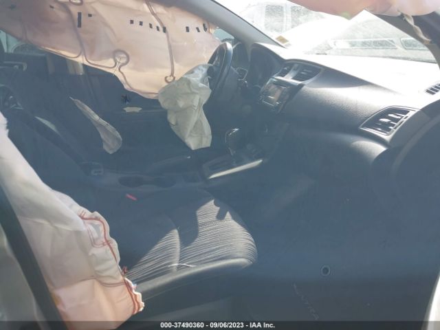 3N1AB7AP3JY298234 Nissan SENTRA SV