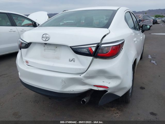 3MYDLBZV4GY135714 Scion IA