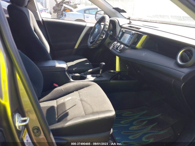 2015 TOYOTA RAV4 LE VIN: 2T3ZFREV5FW225730