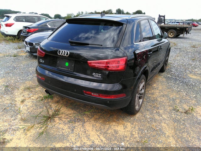 WA1JCCFS5HR007419 Audi Q3 Premium Plus