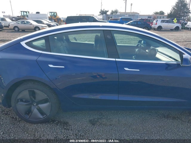 2019 Tesla 3, VIN: 5YJ3E1EA0KF309624