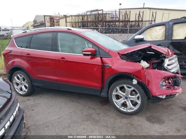 1FMCU9J92KUB77272 Ford Escape Titanium