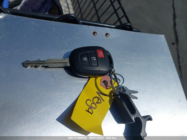 Toyota Rav4 Xle 2015 2T3WFREV8FW213154 Image 11