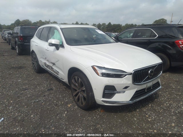 2023 VOLVO XC60 ULTIMATE BRIGHT THEME VIN: YV4L12RAXP1356975