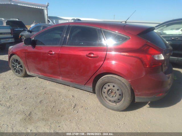 2014 FORD FOCUS SE VIN: 1FADP3K2XEL399797