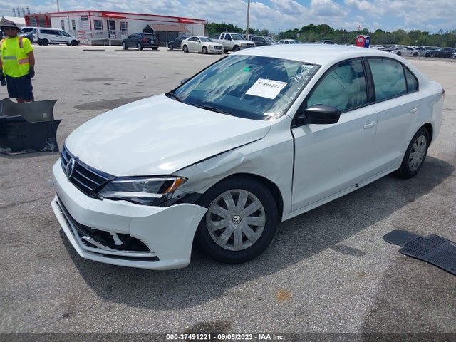 3VW167AJ8GM397609 Volkswagen Jetta Sedan 1.4t S