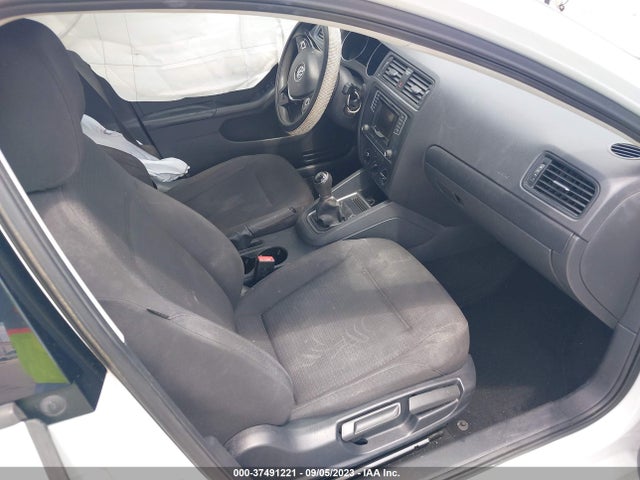 3VW167AJ8GM397609 Volkswagen Jetta Sedan 1.4t S