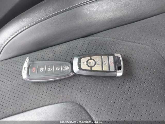 2FMPK4AP3HBB14950 Ford EDGE SPORT