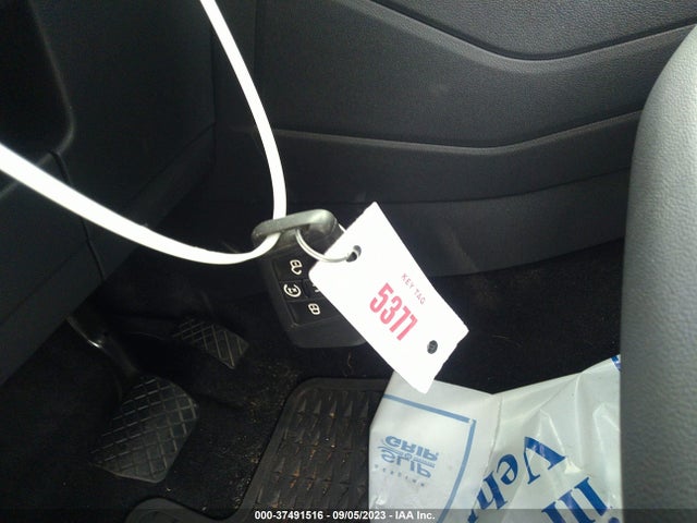 3VVRX7B22NM041049 Volkswagen TAOS SE