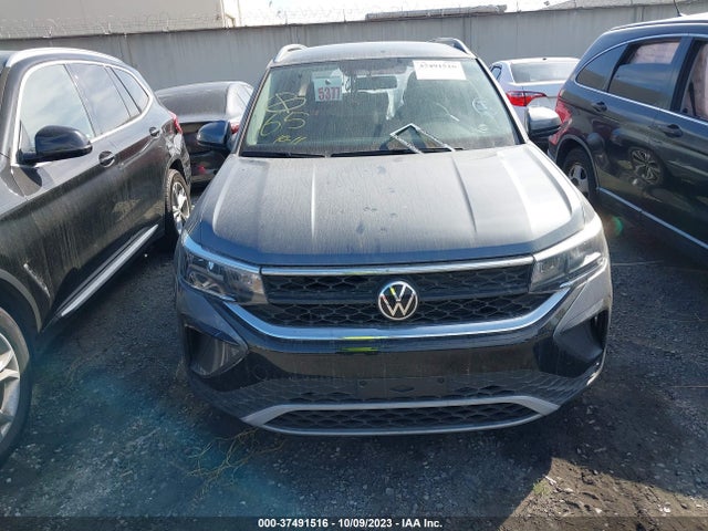 3VVRX7B22NM041049 Volkswagen TAOS SE