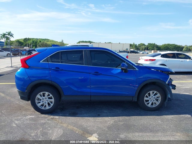 JA4AT3AA8KZ033941 Mitsubishi Eclipse Cross Es