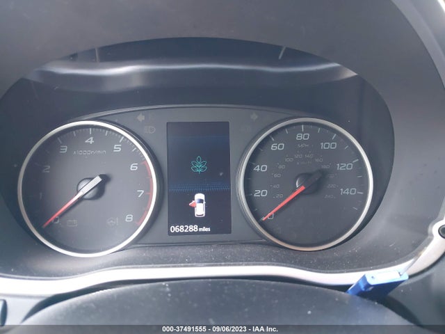 JA4AT3AA8KZ033941 Mitsubishi Eclipse Cross Es