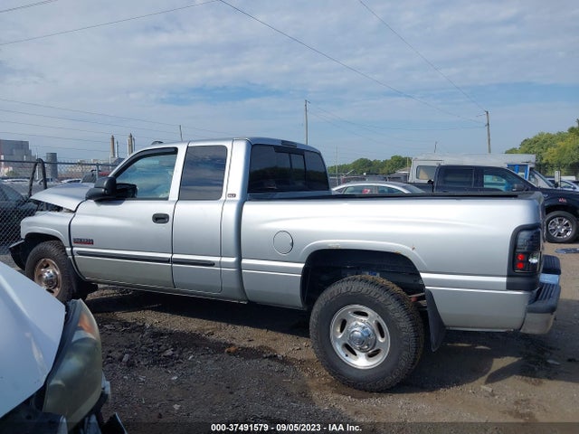 2001 DODGE RAM 2500 VIN: 3B7KC23651G729748