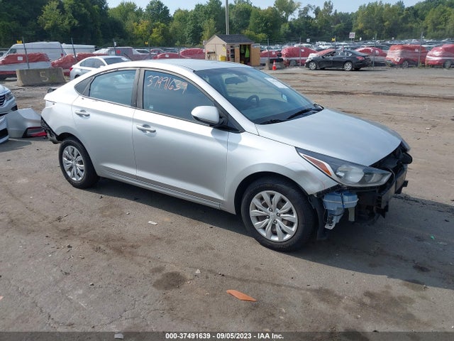 2018 3KPC24A37JE031357 main image