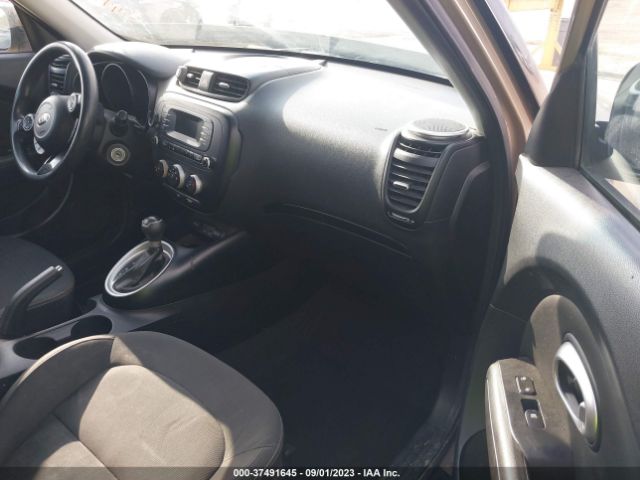 KNDJN2A21E7002792 KIA Soul Base