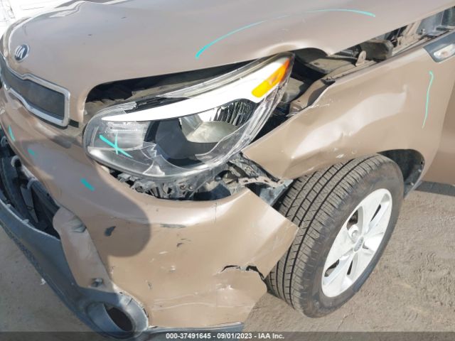 KNDJN2A21E7002792 KIA Soul Base