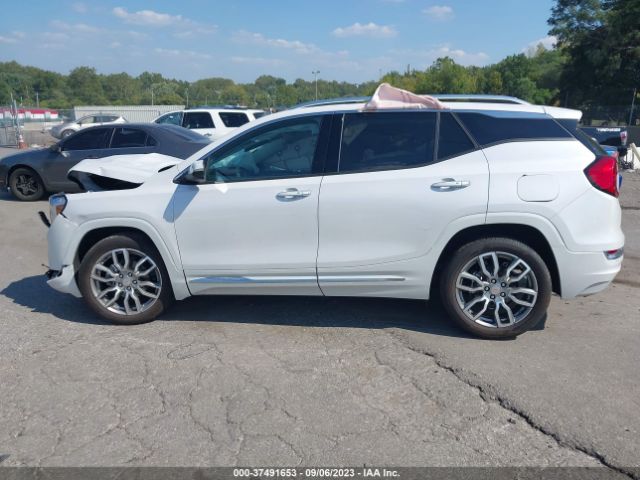 3GKALXEV3NL258455 GMC Terrain Denali