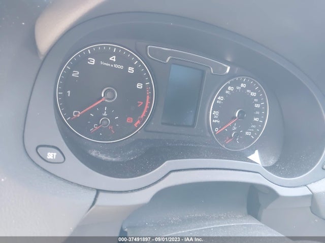 WA1BCCFS4JR018941 Audi Q3 Premium/sport Premium